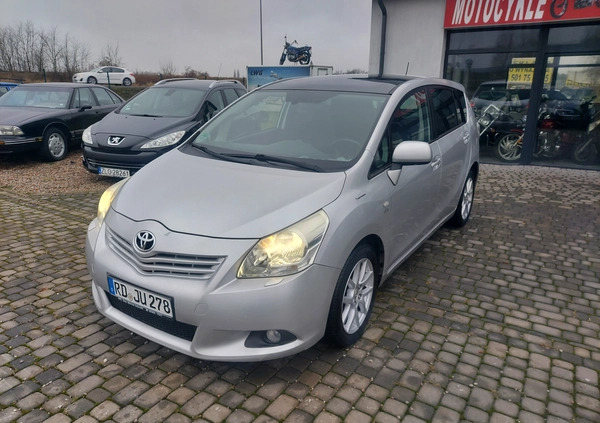 Toyota Verso cena 25900 przebieg: 220000, rok produkcji 2009 z Barczewo małe 191